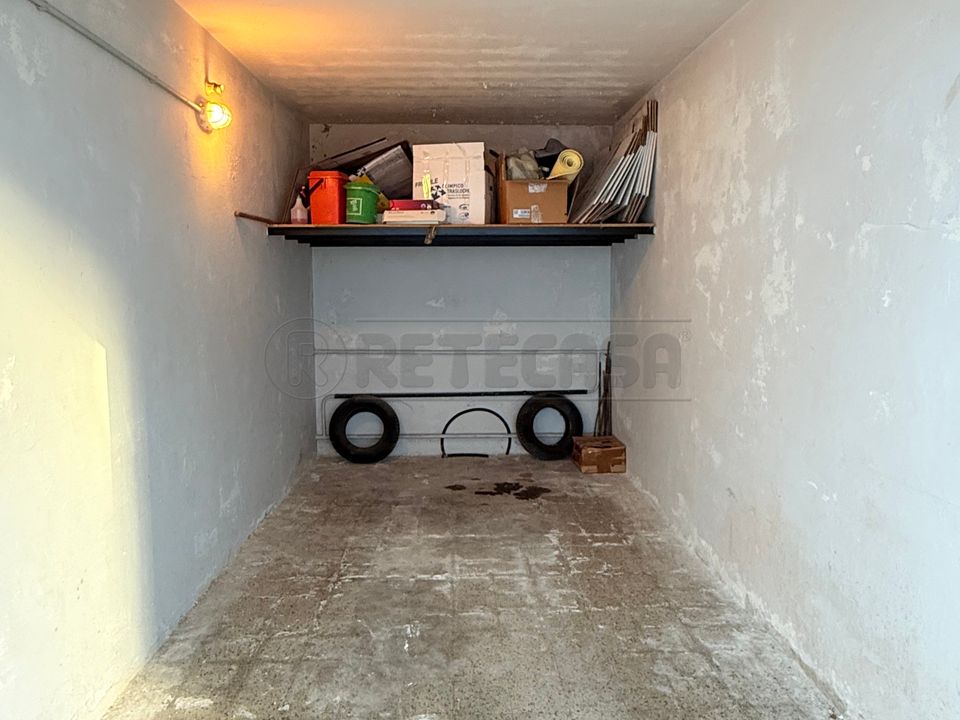 Garage i Vicenza, Vicenza - foto 4