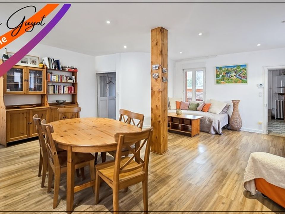 Landsbyhus i Souvigny, Allier - foto 1