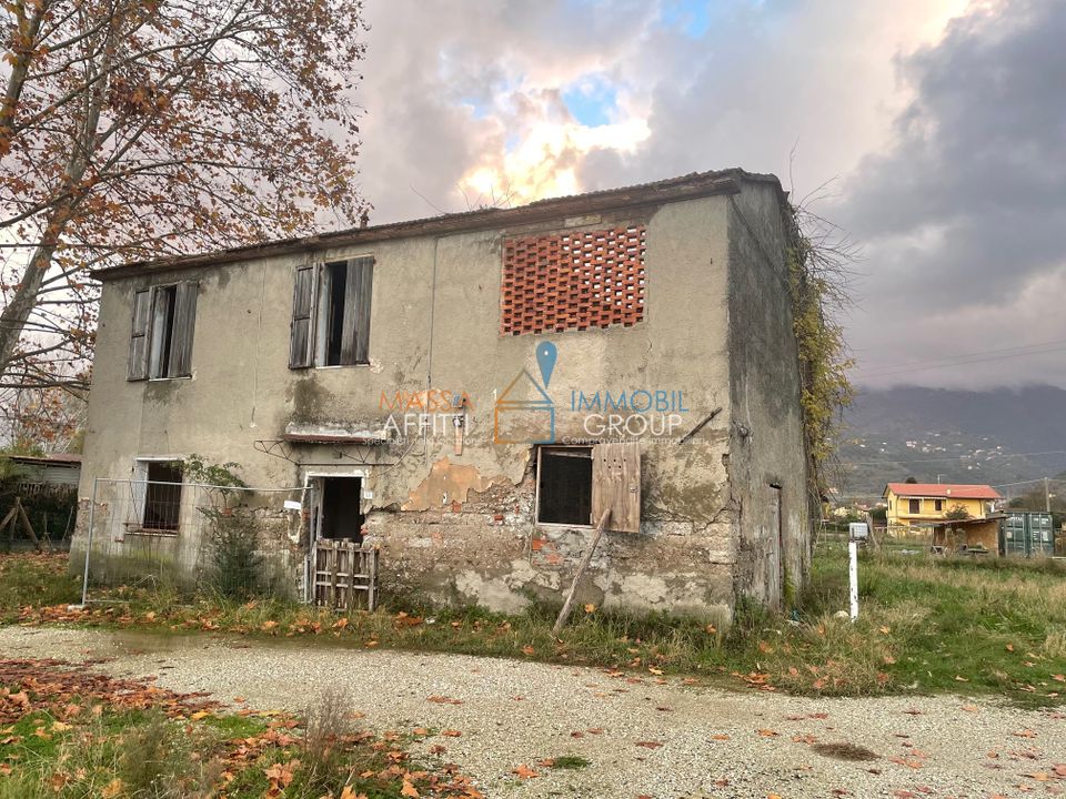 Villa i Massa, Massa and Carrara - foto 1