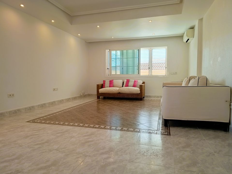 Lejlighed i Santa Eulalia Del Rio, Ibiza - foto 3