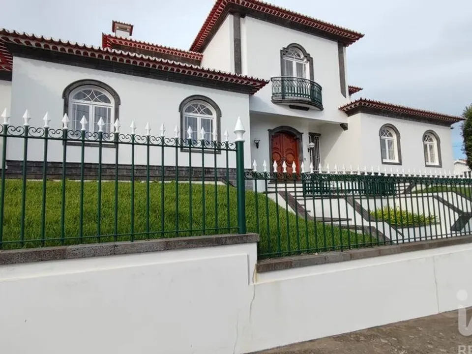 Omakotitalo Ponta Delgadassa, Sao Miguel - kuva 2