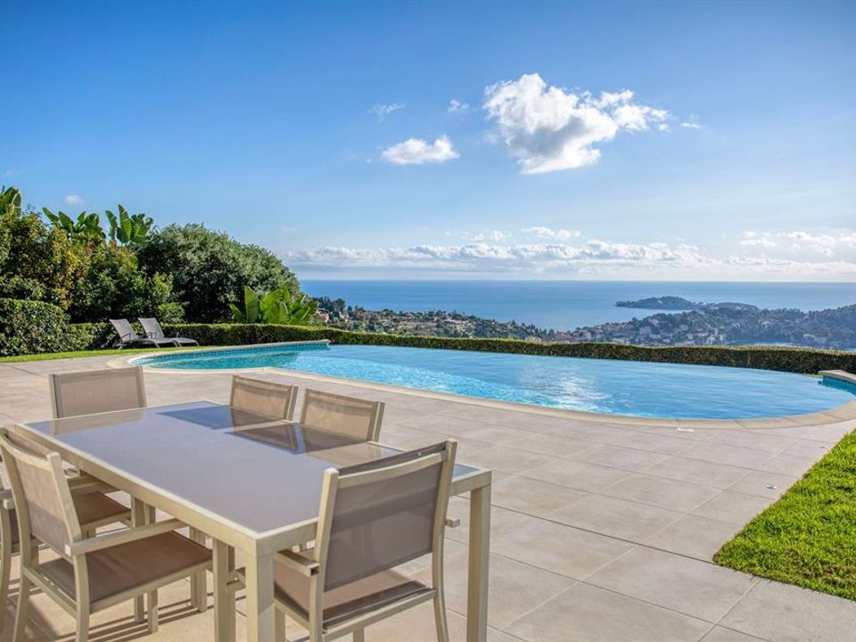 Villa i Villefranche-sur-Mer, Alpes-Maritimes - foto 1