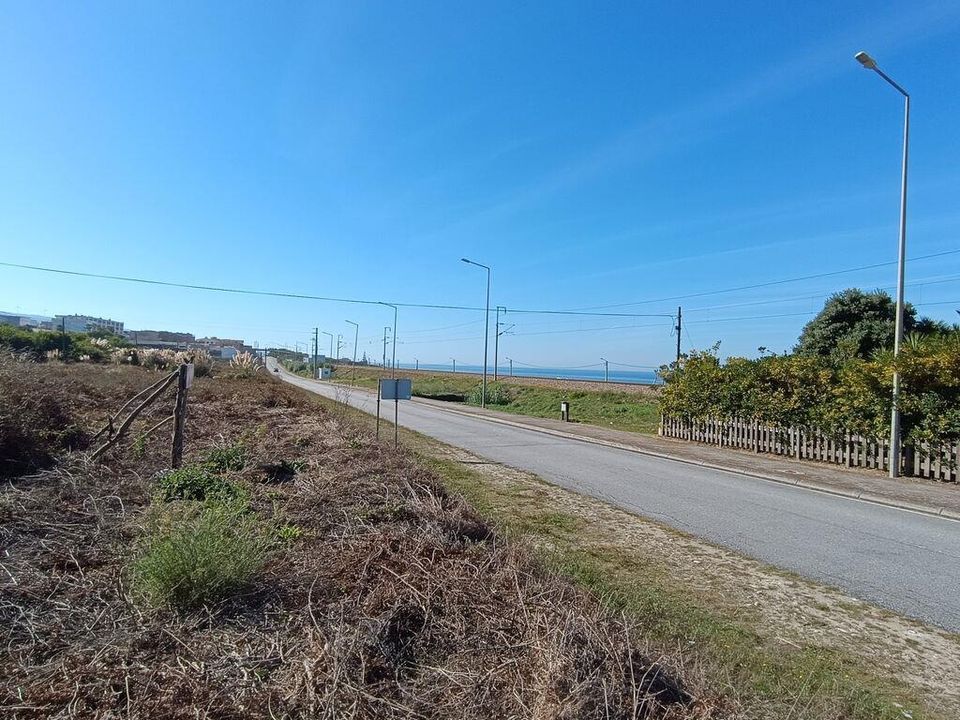 Helårsgrund i Caminha, Viana do Castelo - foto 2