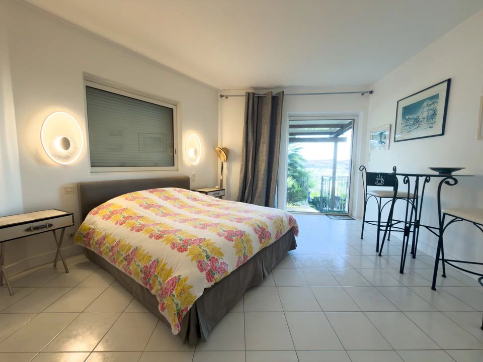Villa i Mandelieu-la-Napoule, Alpes-Maritimes - foto 4