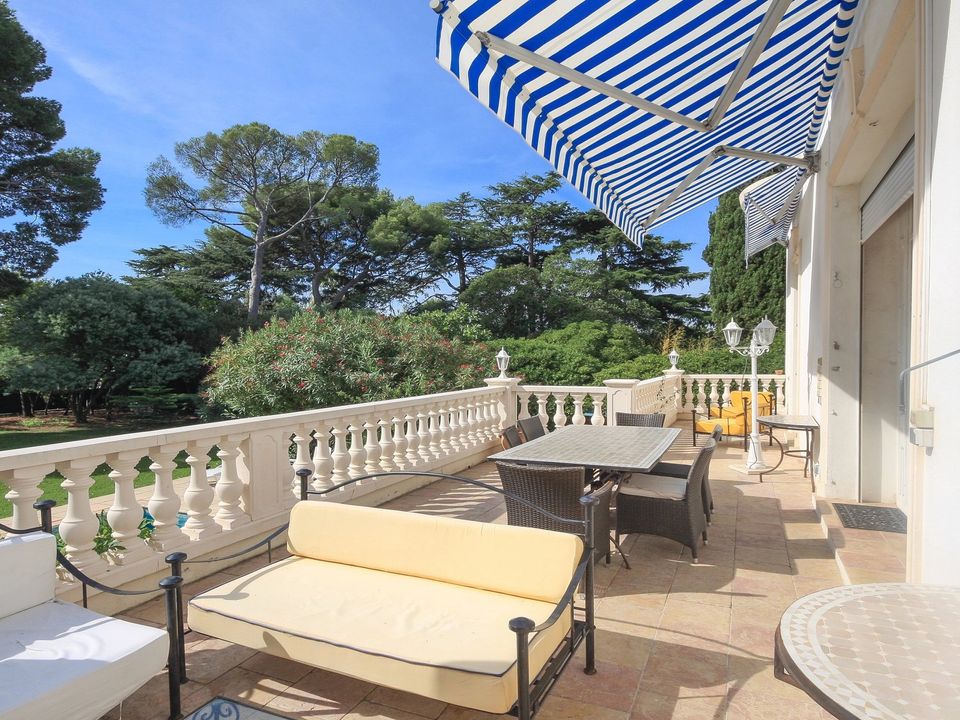 Villa i Saint-Raphael, Var - bilde 2