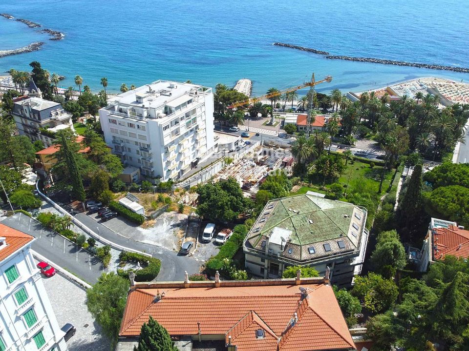 Lejlighed i Sanremo, Imperia - foto 2