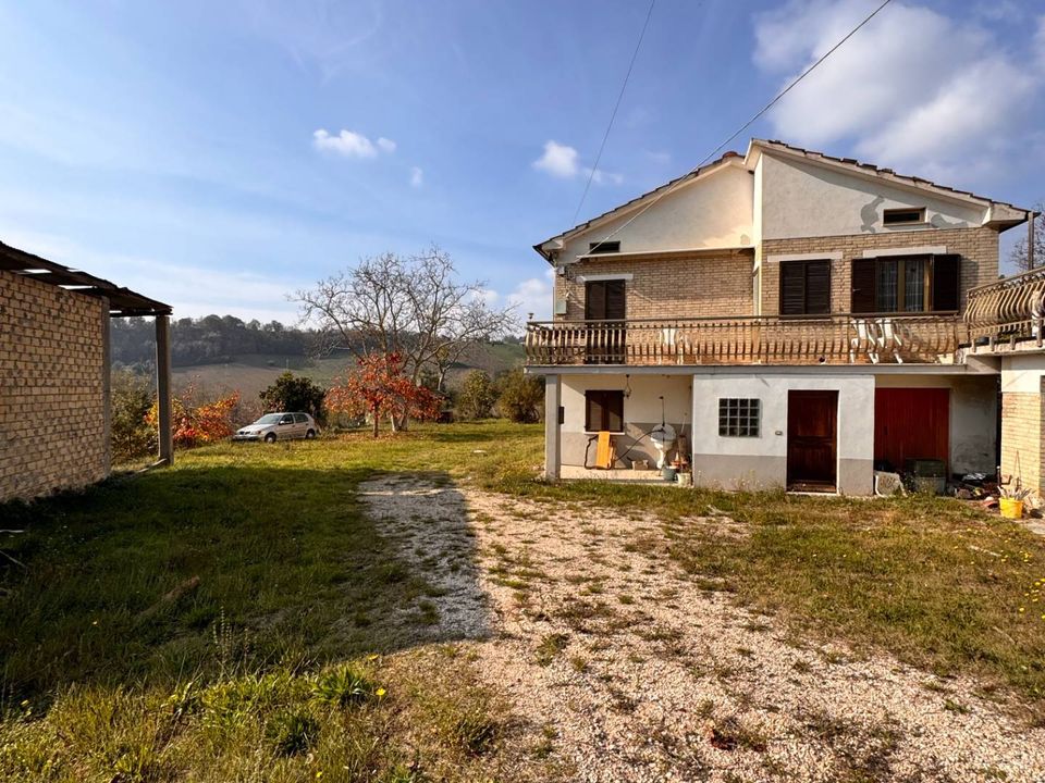 Villa i Montegiorgio, Fermo - foto 3