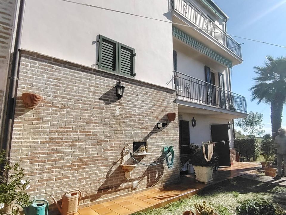 Villa - Offida, Ascoli Piceno - photo 1