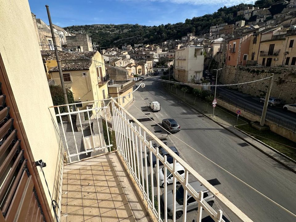 Byhus i Modica, Ragusa - foto 2