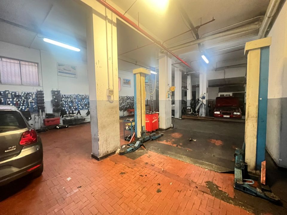 Erhvervsejendom i Genoa, Genoa - foto 1