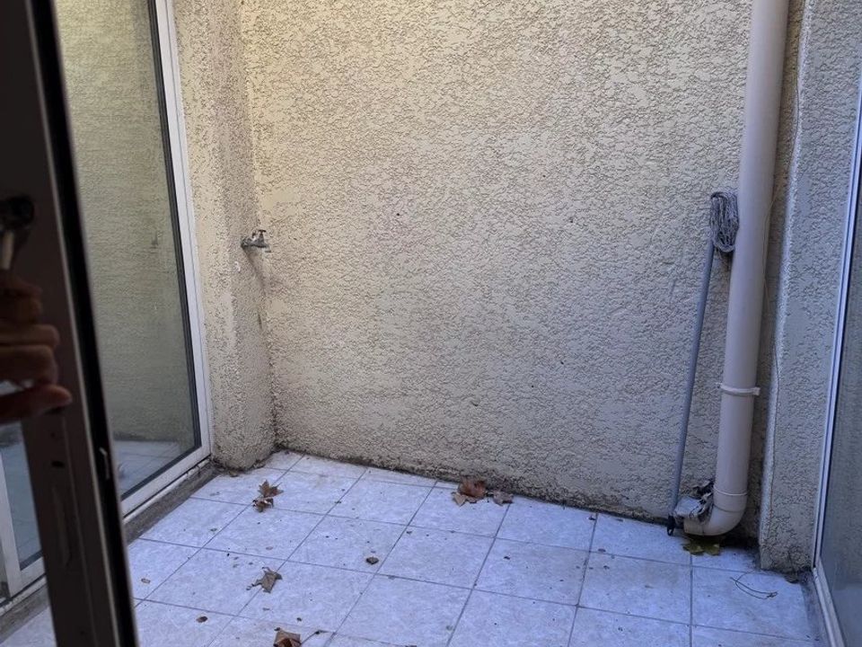 Erhvervsejendom i Narbonne, Aude - foto 4