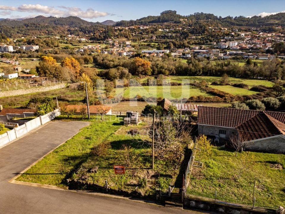 Helårsgrund i Arcos de Valdevez, Viana do Castelo - foto 2