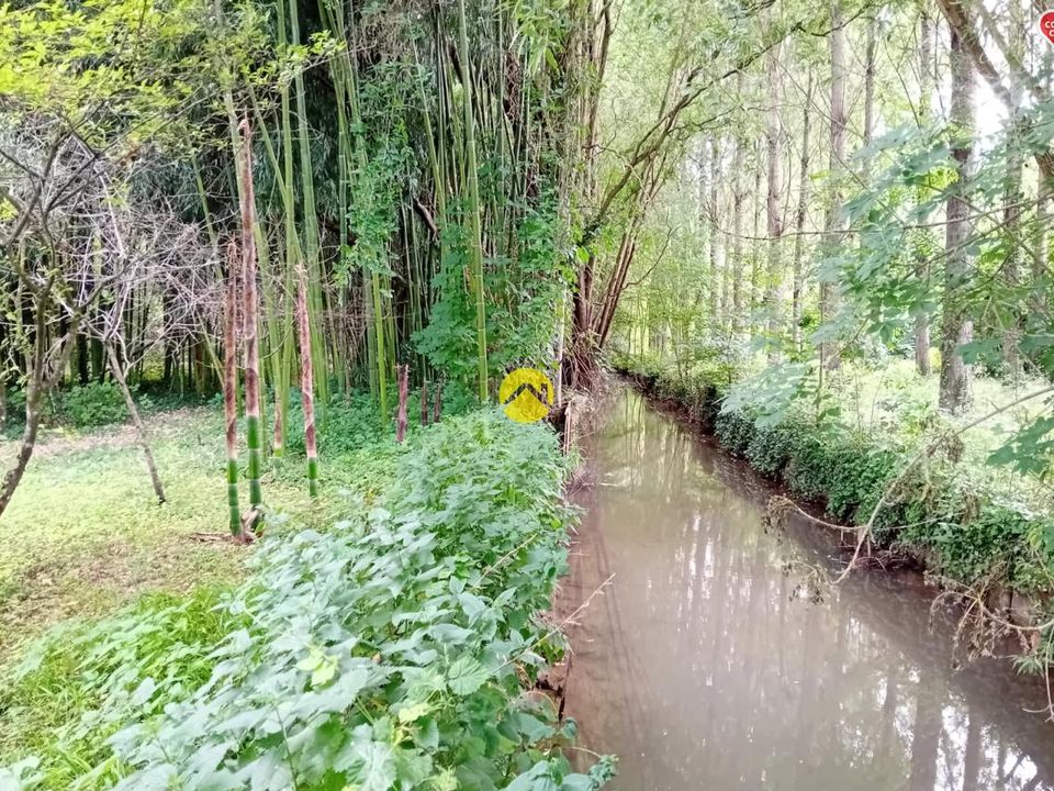 Helårsgrund i Bourges, Cher - foto 1