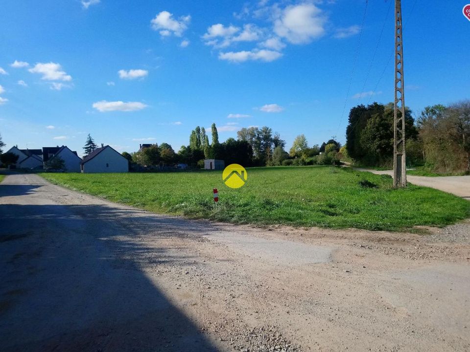 Land in Bruere-Allichamps, Cher - photo 1