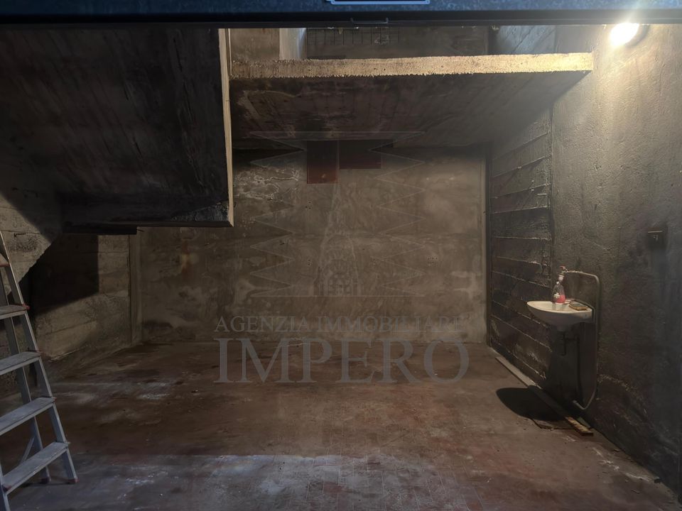 Garage i Ventimiglia, Imperia - foto 2