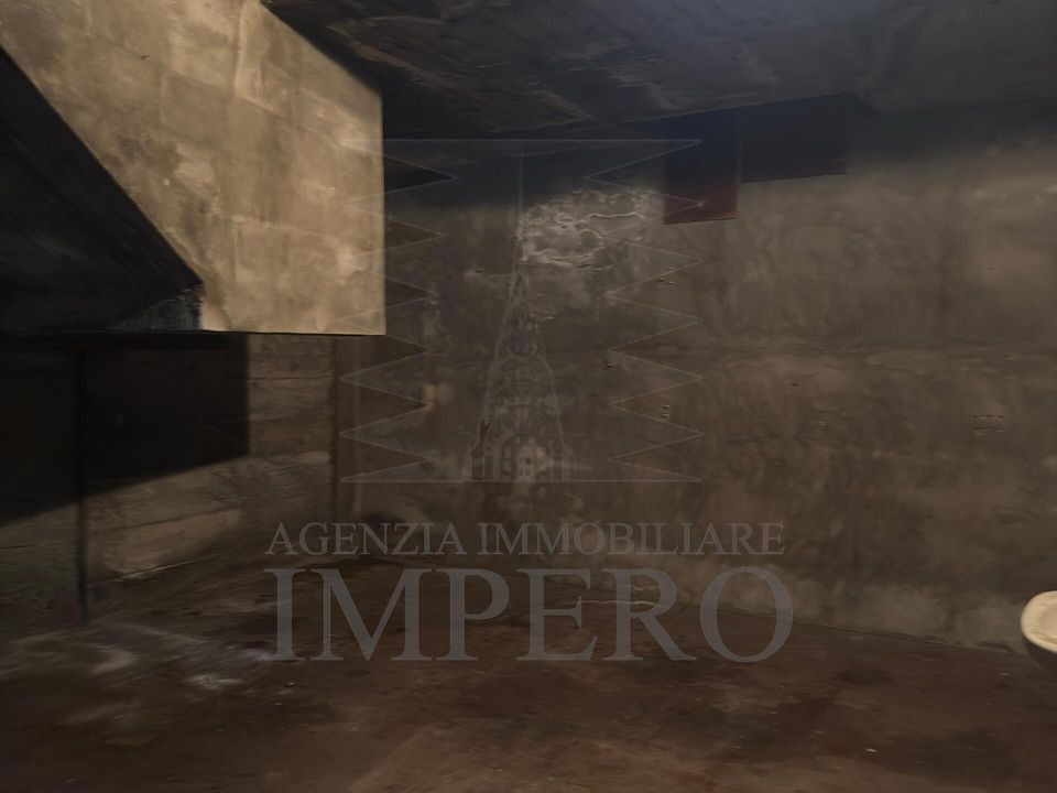 Garage i Ventimiglia, Imperia - foto 3