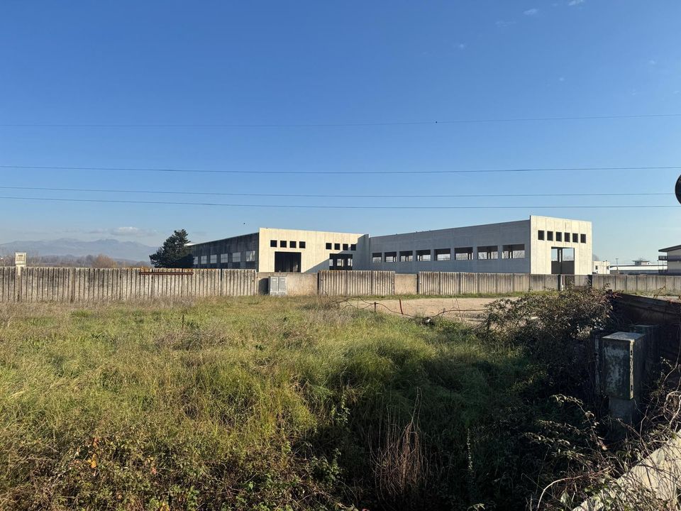 Erhvervsejendom i Ceccano, Frosinone - foto 3