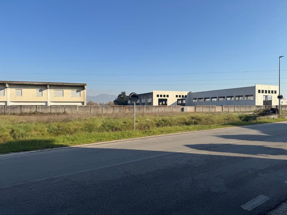 Erhvervsejendom i Ceccano, Frosinone - foto 4
