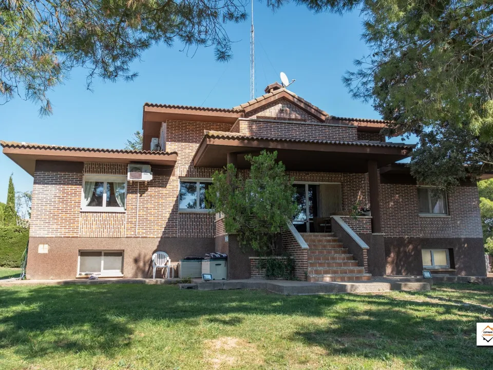 Villa a Zaragoza, Zaragoza - foto 1