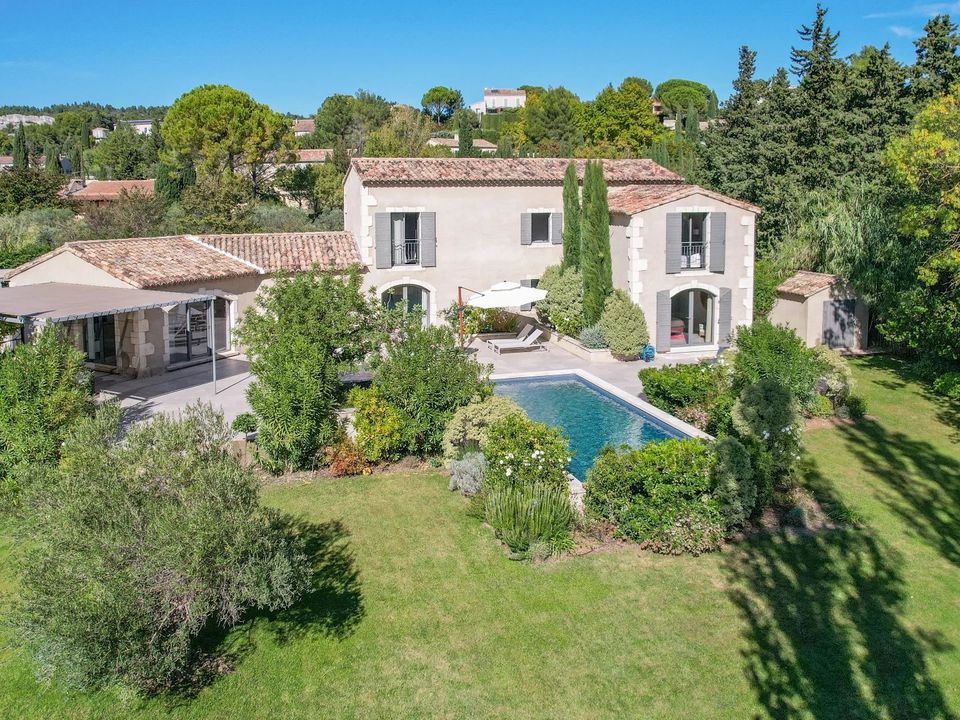 Villa i Maussane-les-Alpilles, Bouches-du-Rhone - foto 1