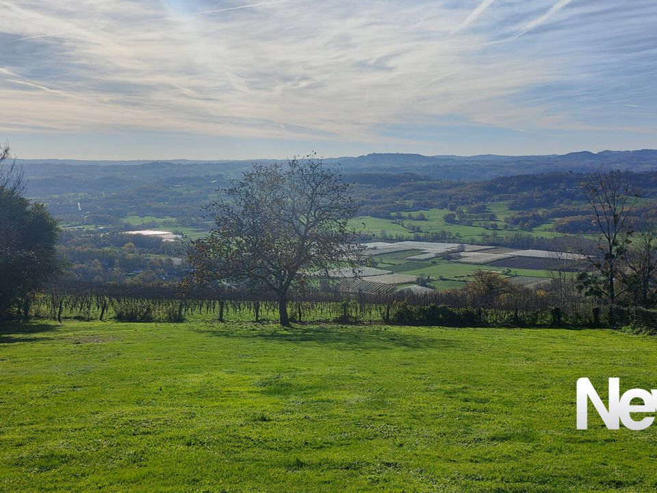 Helårsgrund i Brive-la-Gaillarde, Correze - foto 1