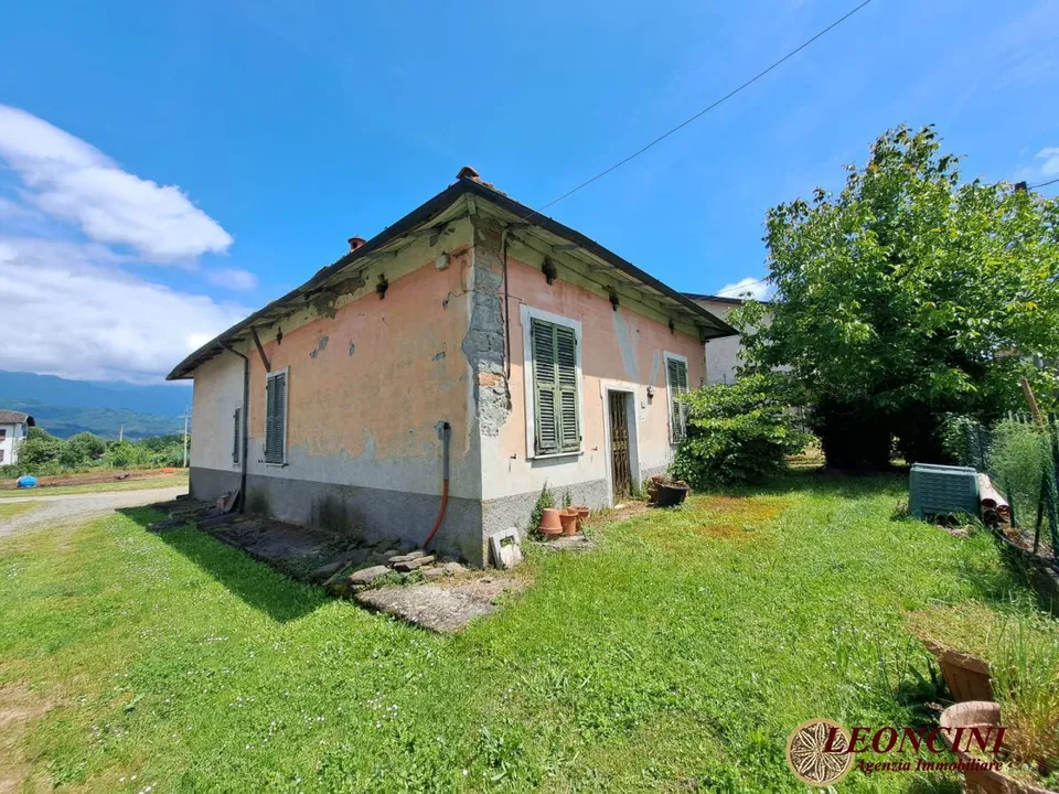 Villa i Mulazzo, Massa and Carrara - foto 1