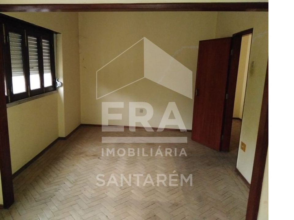 Villa in Alcanena, Santarem - photo 3