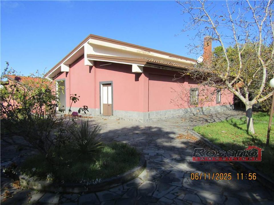 Villa i Adrano, Catania - foto 1