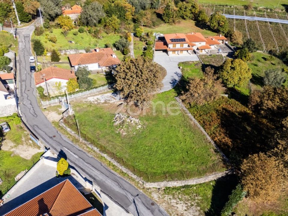 Helårsgrund i Povoa de Lanhoso, Braga - foto 2
