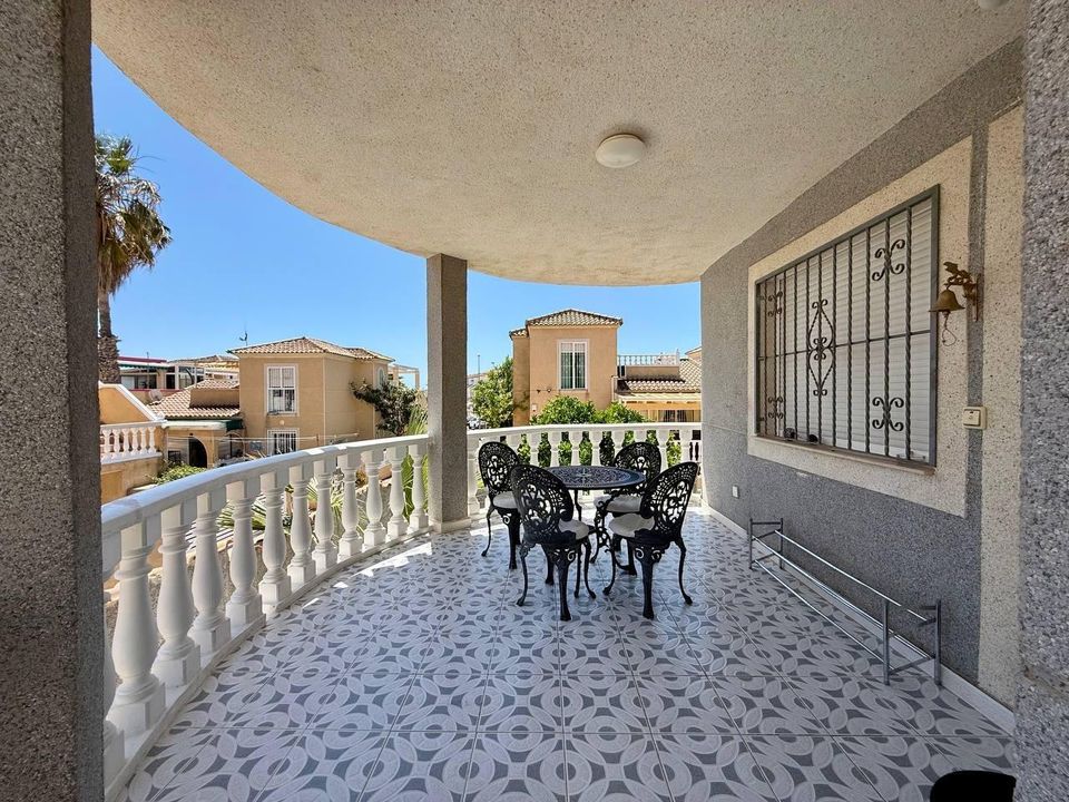 Villa i Orihuela Costa, Alicante - foto 2