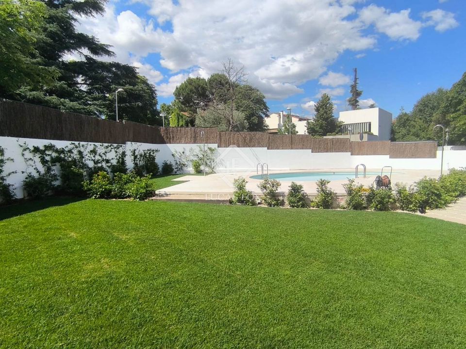 Villa i Madrid, Madrid - foto 1