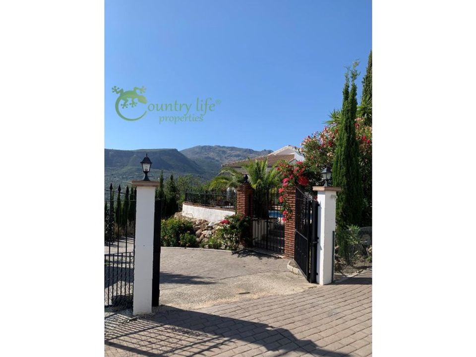 Villa i Alcaucin, Malaga - foto 2