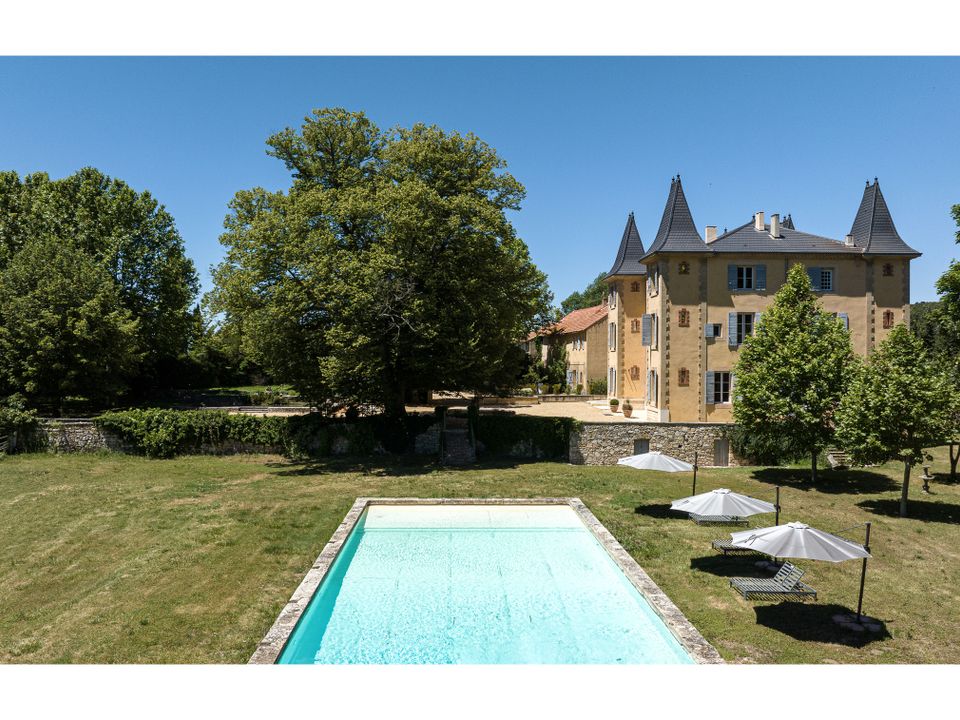 Villa i Aix-en-Provence, Bouches-du-Rhone - foto 1