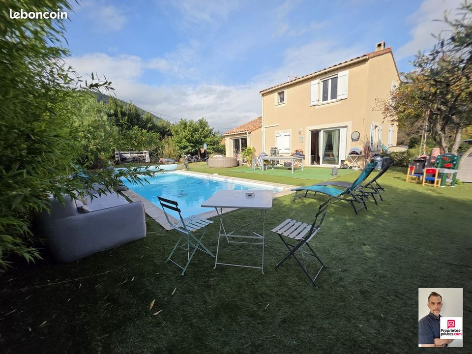Haus in Sollies-Ville, Var - Foto 1