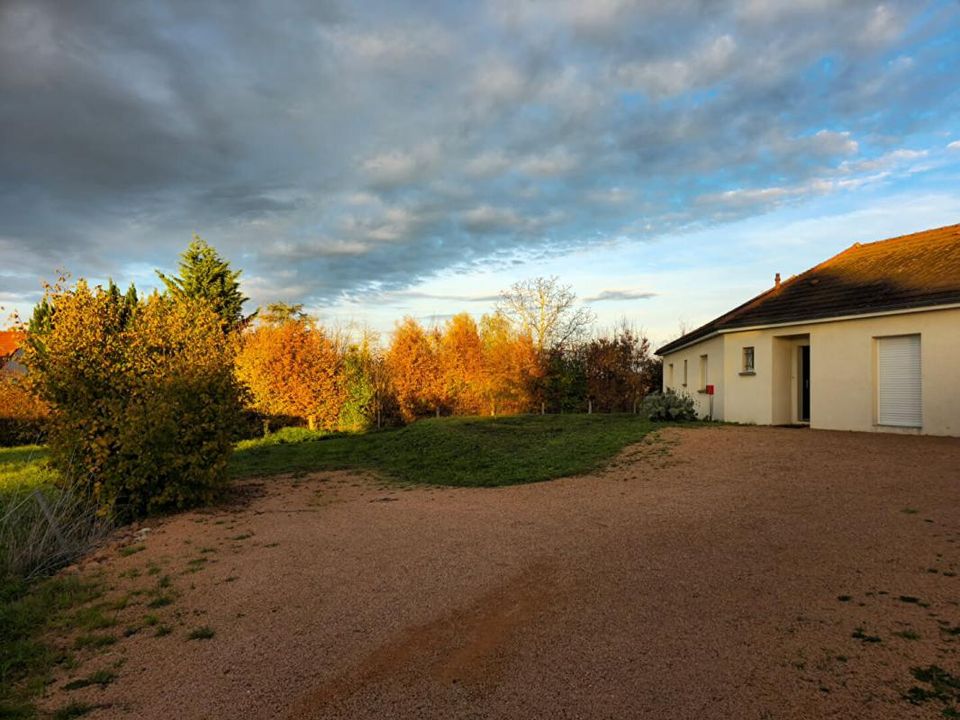 Villa a Cusset, Allier - foto 1