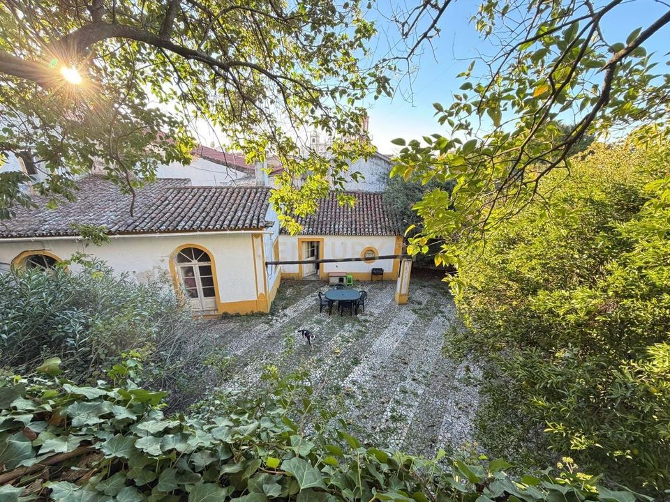 Erhvervsejendom i Portalegre, Portalegre - foto 1