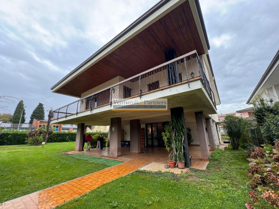 Villa i Gavardo - Sopraponte, Brescia - foto 1