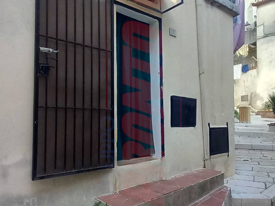 Erhvervsejendom i Vico del Gargano, Foggia - foto 3