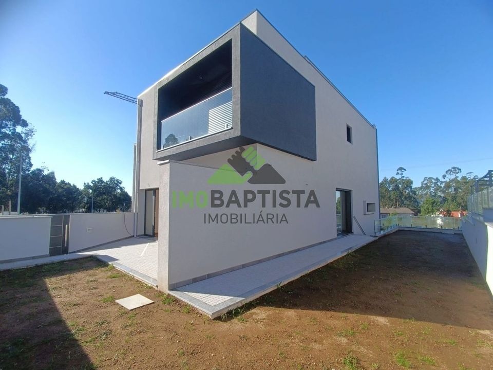 Villa i Santa Maria da Feira, Aveiro - foto 1