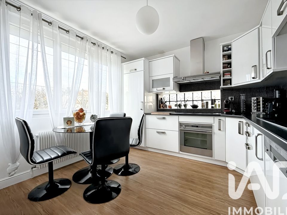 Villa i Champs-sur-Marne, Seine-et-Marne - bilde 1