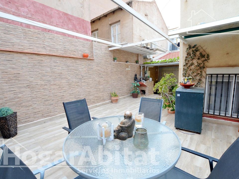 Lejlighed i Alicante, Alicante - foto 1
