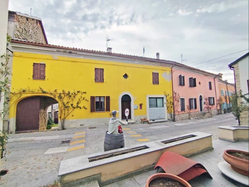 Landejendom i Bossolasco, Cuneo - foto 1