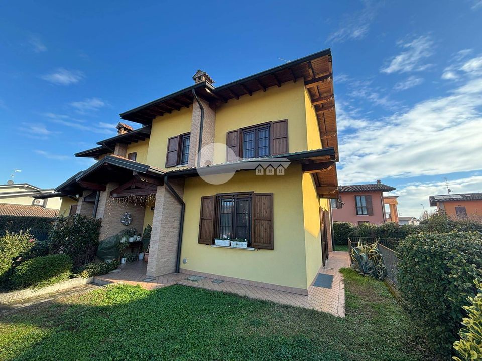 Villa i Manerbio, Brescia - foto 1