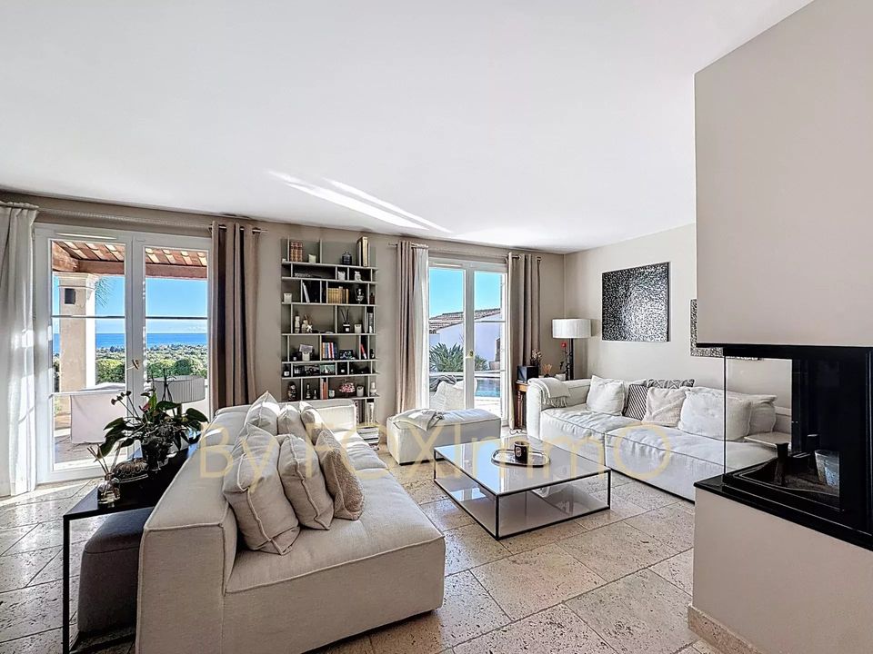 Villa i Villeneuve-Loubet, Alpes-Maritimes - foto 3