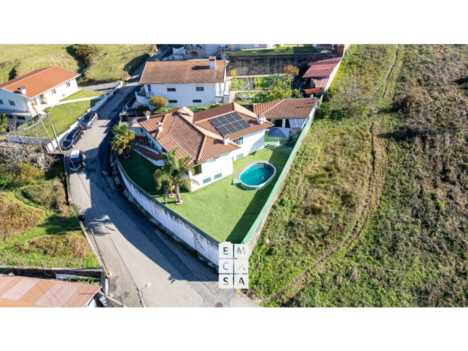 Villa i Sao Joao da Madeira, Aveiro - foto 1