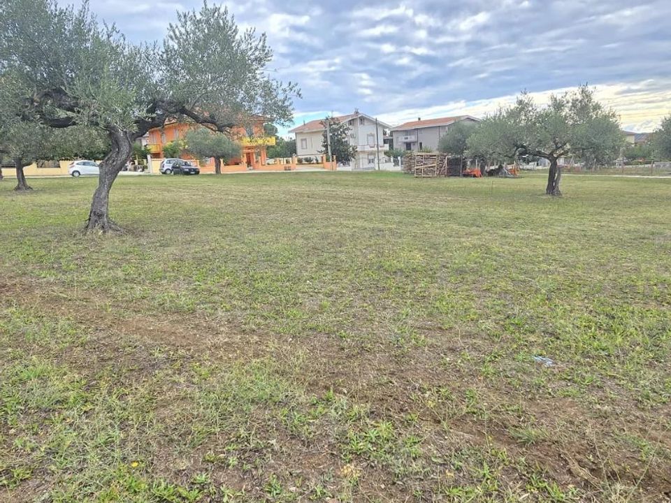 Terra em Collecorvino, Pescara - foto 5