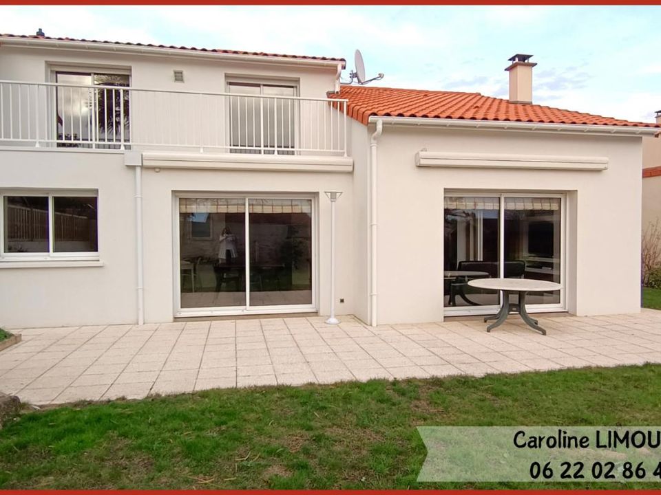 Villa i Cholet, Maine-et-Loire - foto 1