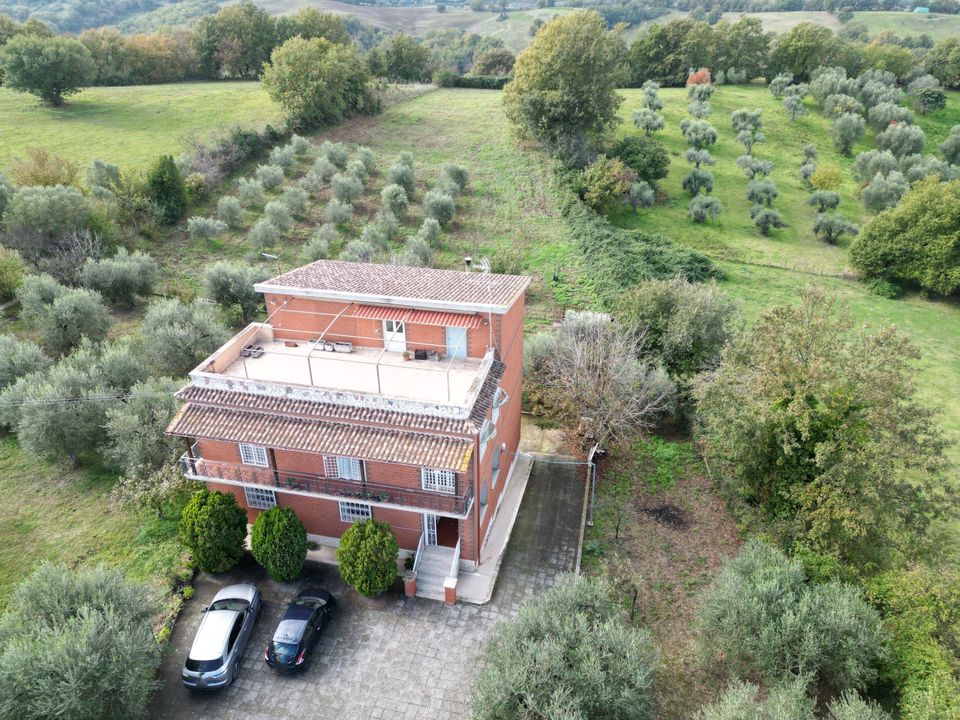 Villa i Civitella San Paolo, Rome - foto 1