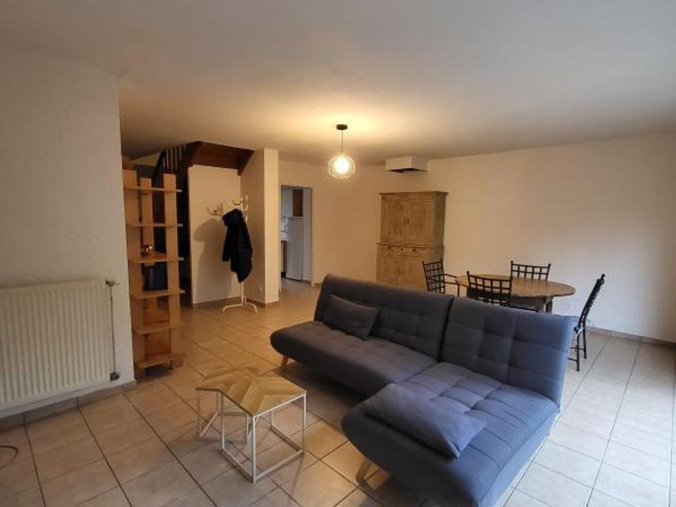 Landsbyhus i Bron, Rhone - foto 2