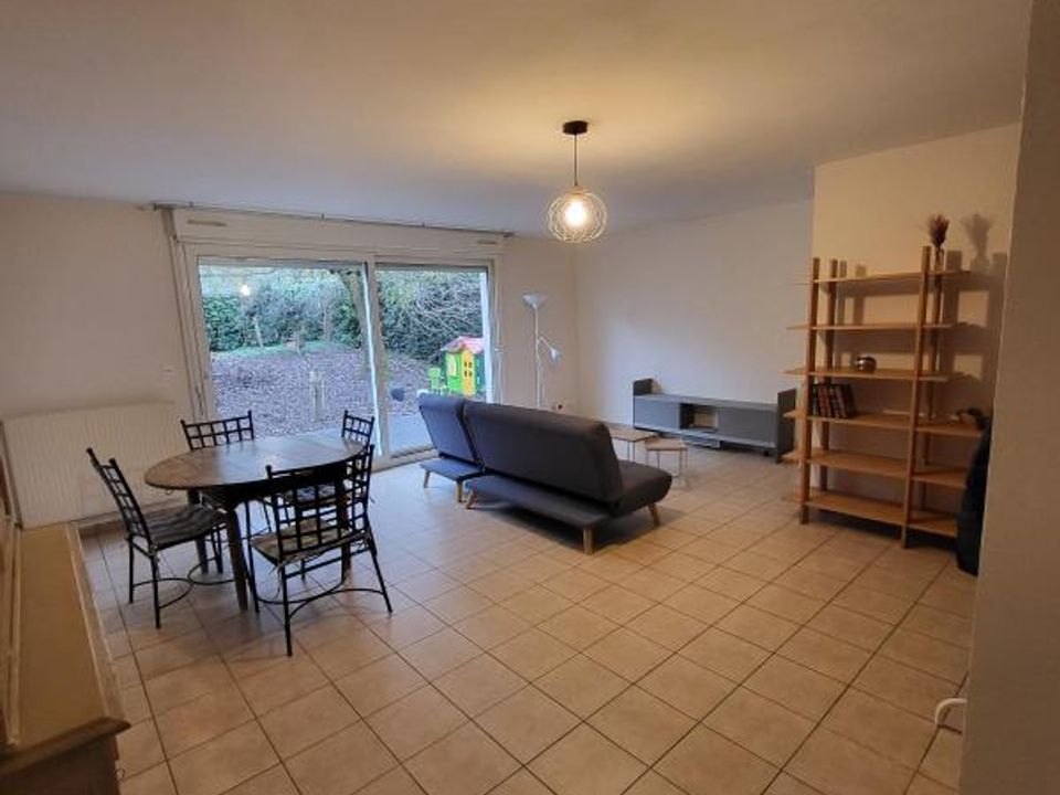 Landsbyhus i Bron, Rhone - foto 3